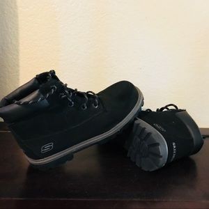 Boys Skechers Boots (Size 4). Worn only twice.